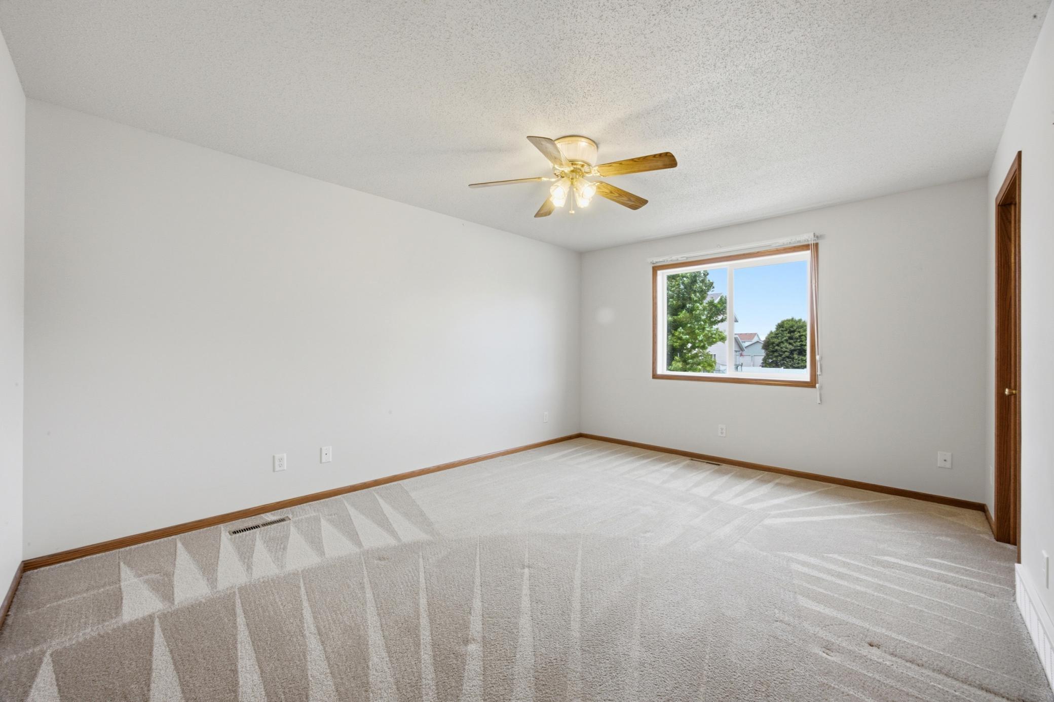 4419 48th Street South Fargo, ND 58104 - Photo 12 of 30
