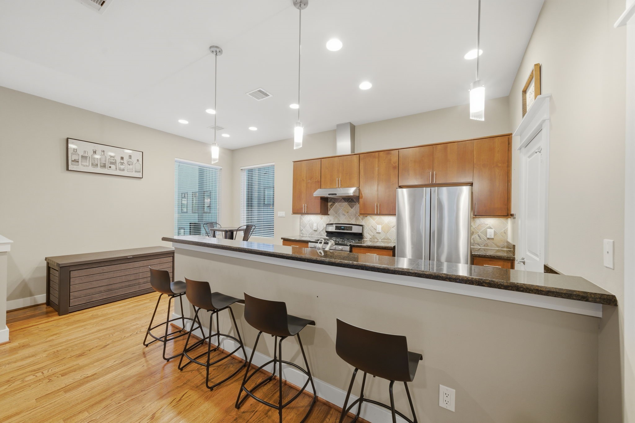 1036 West 24th Street Houston, TX 77008 - Photo 11 of 36