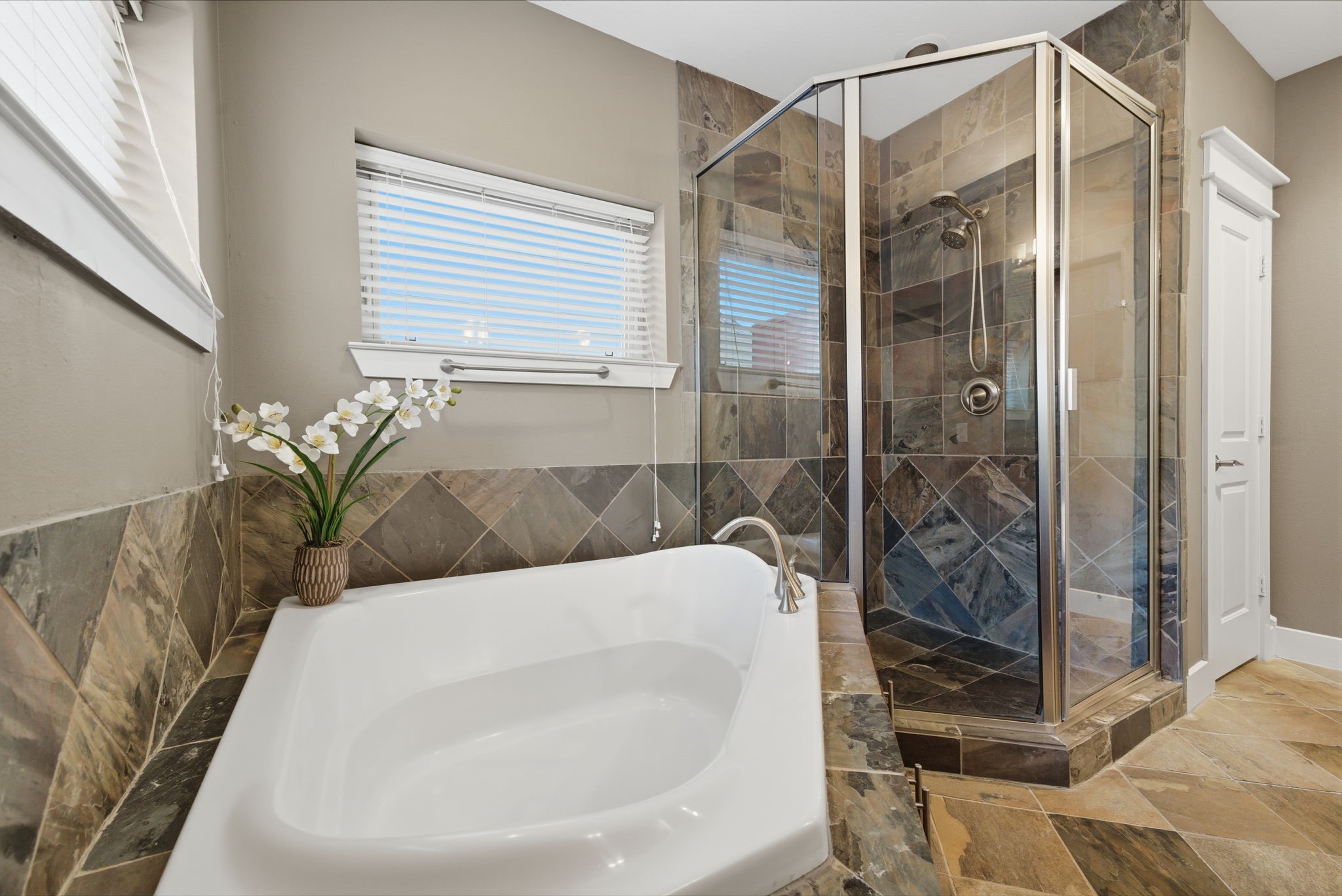 1036 West 24th Street Houston, TX 77008 - Photo 25 of 36