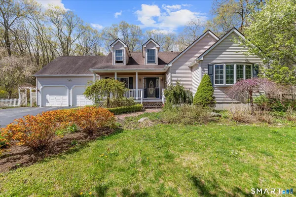 $529,000 | 74 Taft Pond Road, Pomfret, CT 06259