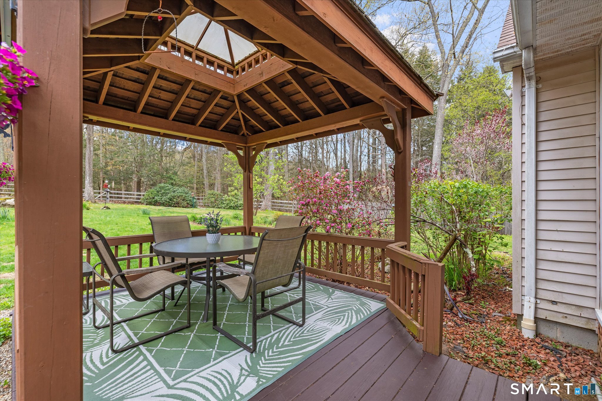 74 Taft Pond Road Pomfret, CT 06259 - Photo 7 of 40