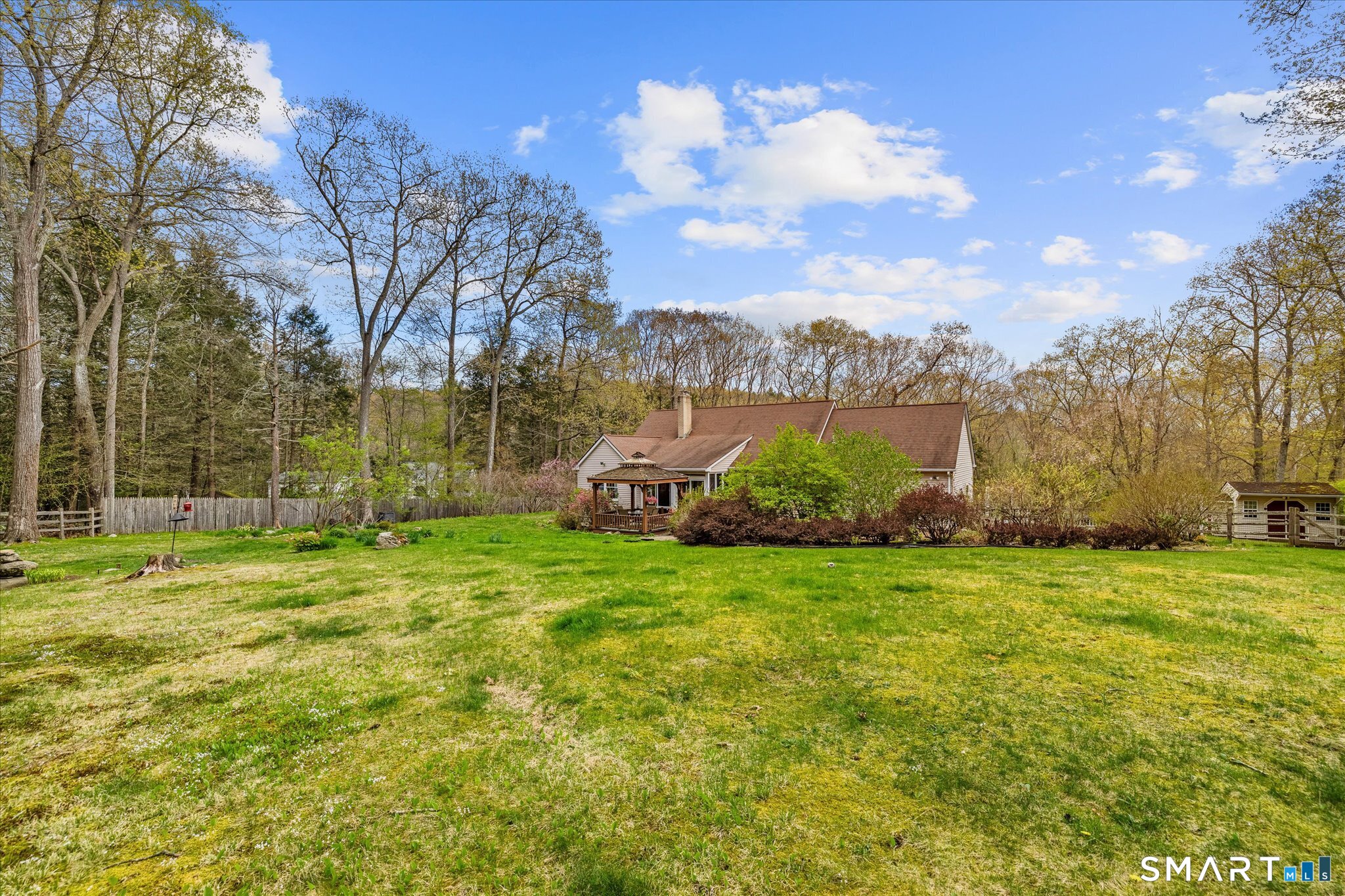 74 Taft Pond Road Pomfret, CT 06259 - Photo 9 of 40