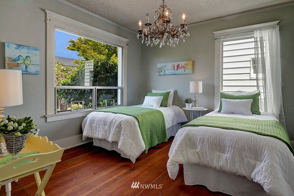 902 North 77th Street Seattle, WA 98103 - Photo 13 of 23 Gallery Image 13