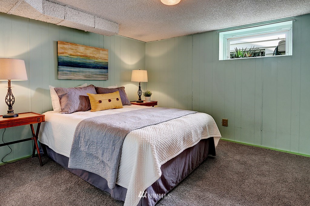 902 North 77th Street Seattle, WA 98103 - Photo 17 of 23 Gallery Image 17