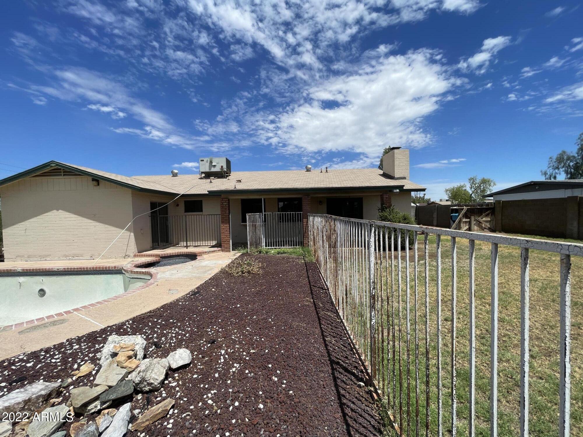 1845 West Utopia Road Phoenix, AZ 85027 - Photo 29 of 33 Backyard