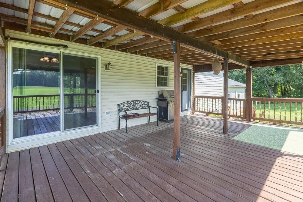 1000 Shady Lane Road Pulaski, PA 16143 - Photo 11 of 37 Gallery Image 11
