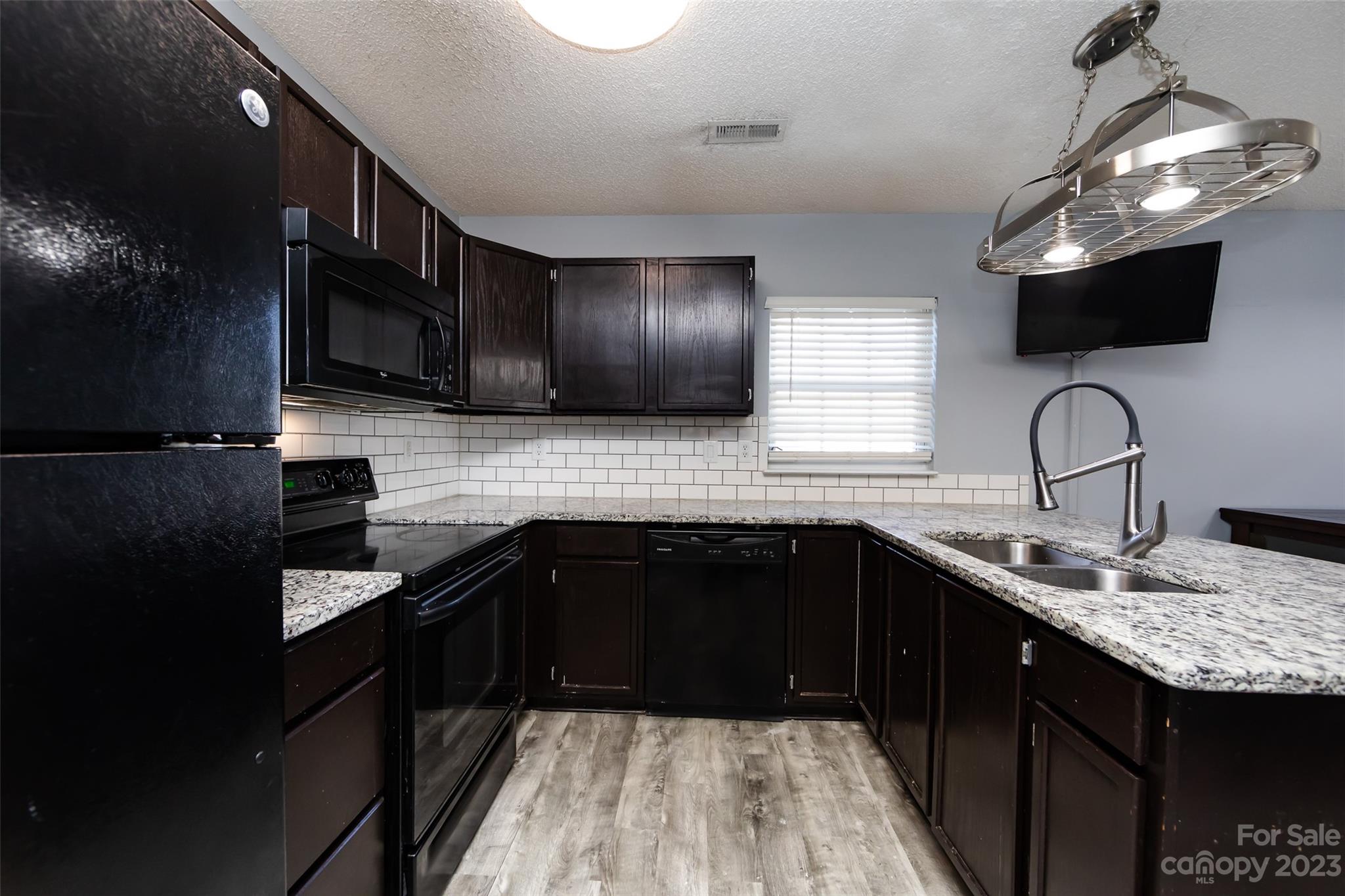 2311 Meadecroft Road Charlotte, NC 28214 - Photo 13 of 39 Gallery Image 13
