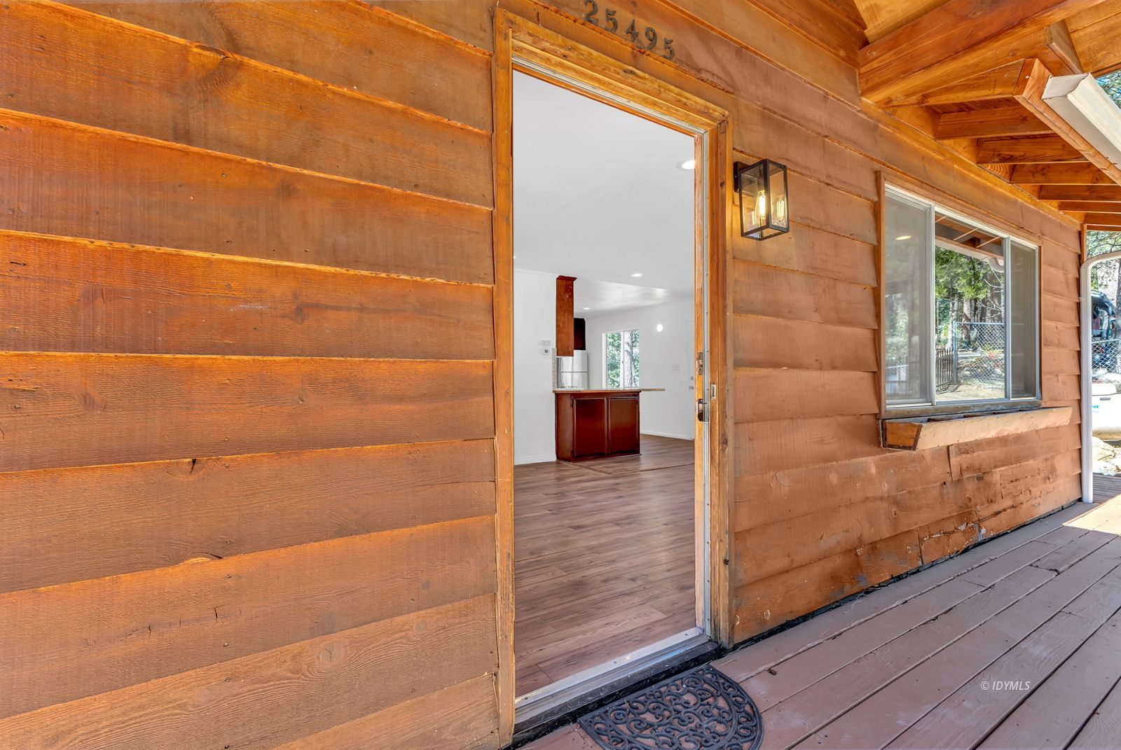 25459 Palomar Road Idyllwild, CA 92549 - Photo 11 of 51 a bathroom with a shower