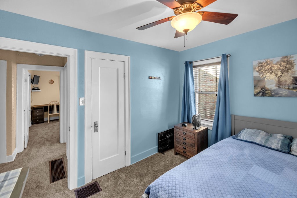 558 North Hillcrest Boulevard Decatur, IL 62522 - Photo 17 of 29 Gallery Image 17