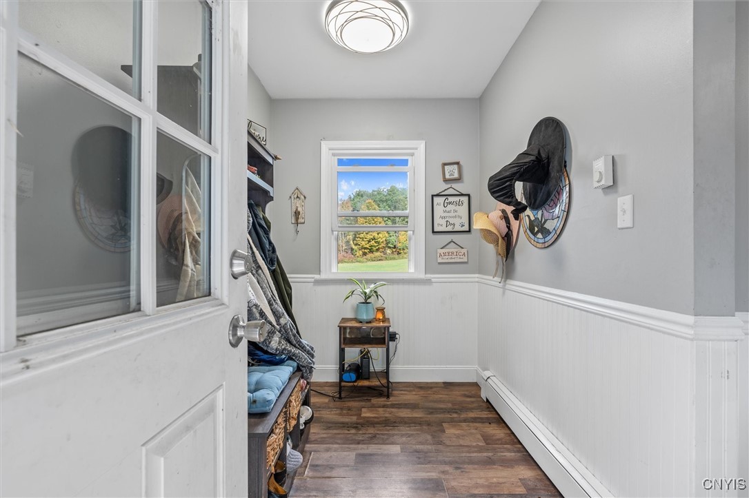 1387 County Rte 9 Volney, NY 13069 - Photo 7 of 40