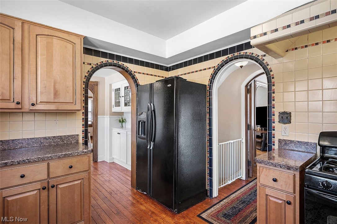 2451 Charney Road Cleveland, OH 44118 - Photo 17 of 35 Gallery Image 17