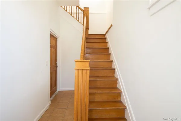 $1,499,999 | 148-11 10th Avenue | Whitestone