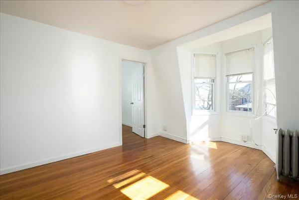 $1,499,999 | 148-11 10th Avenue | Whitestone