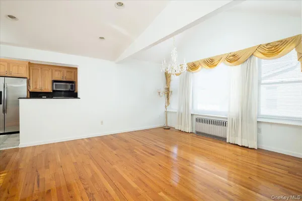 $1,499,999 | 148-11 10th Avenue | Whitestone