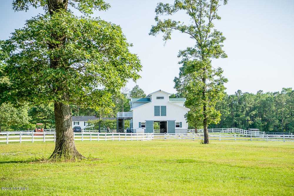 1040 West Firetower Road Swansboro, NC 28584 - Photo 18 of 43 Styron Photo-4491