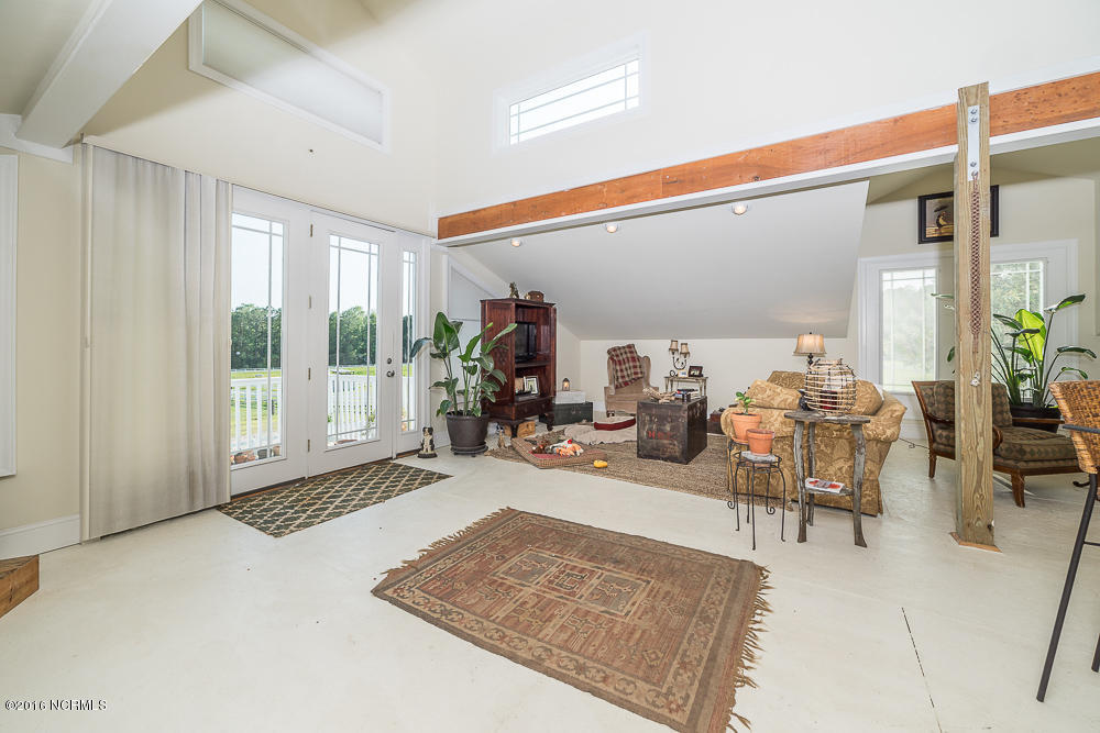 1040 West Firetower Road Swansboro, NC 28584 - Photo 37 of 43 Styron Photo-8175