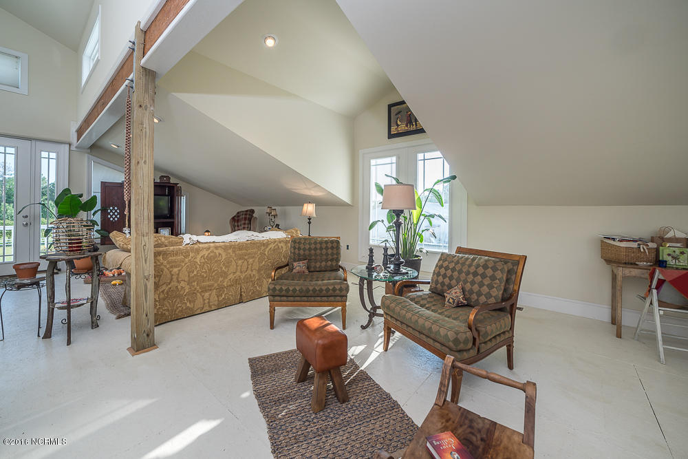 1040 West Firetower Road Swansboro, NC 28584 - Photo 40 of 43 Styron Photo-8184