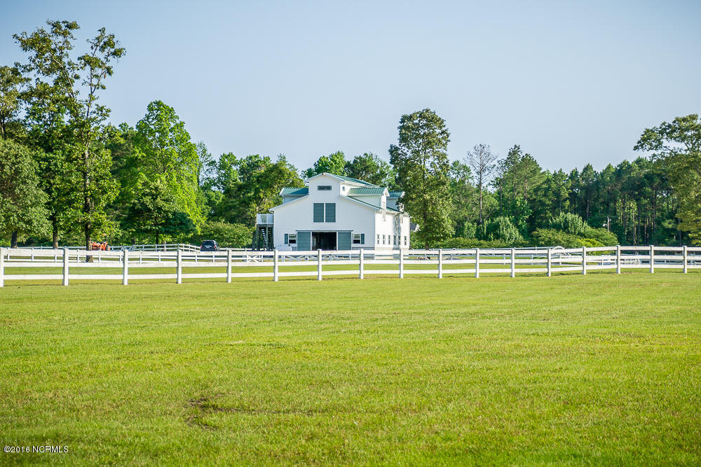 1040 West Firetower Road Swansboro, NC 28584 - Photo 4 of 43 Styron Photo-4486
