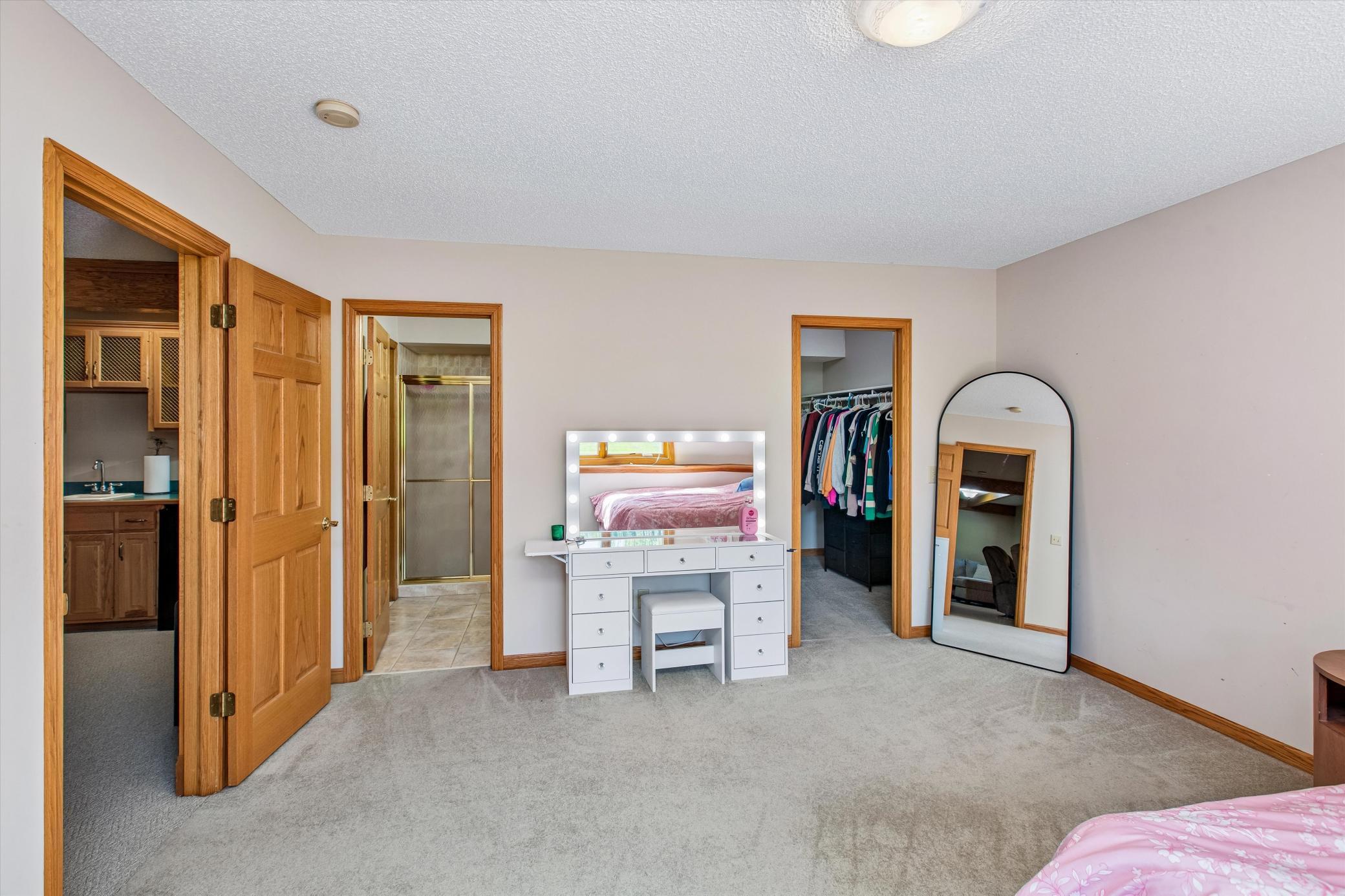 3012 Highpointe Curve Roseville, MN 55113 - Photo 26 of 32 Gallery Image 26