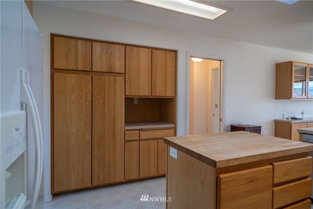 4123 Knowles Road Wenatchee, WA 98801 - Photo 17 of 40 Gallery Image 17