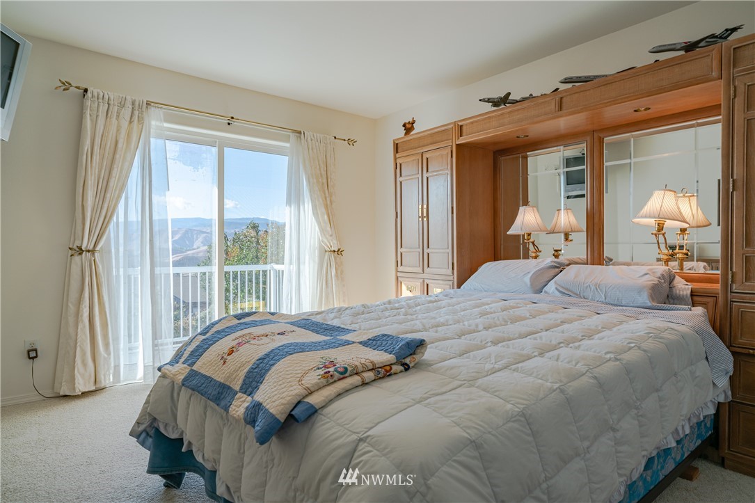 4123 Knowles Road Wenatchee, WA 98801 - Photo 23 of 40 Gallery Image 23