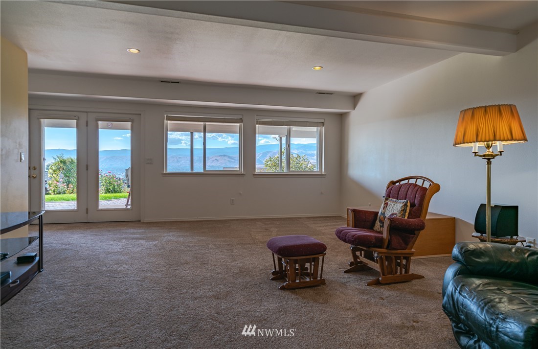 4123 Knowles Road Wenatchee, WA 98801 - Photo 27 of 40 Gallery Image 27