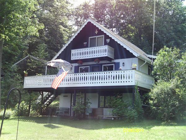 17 Beaver Road Ware, MA 01082 - Photo 1 of 1 Gallery Image 1