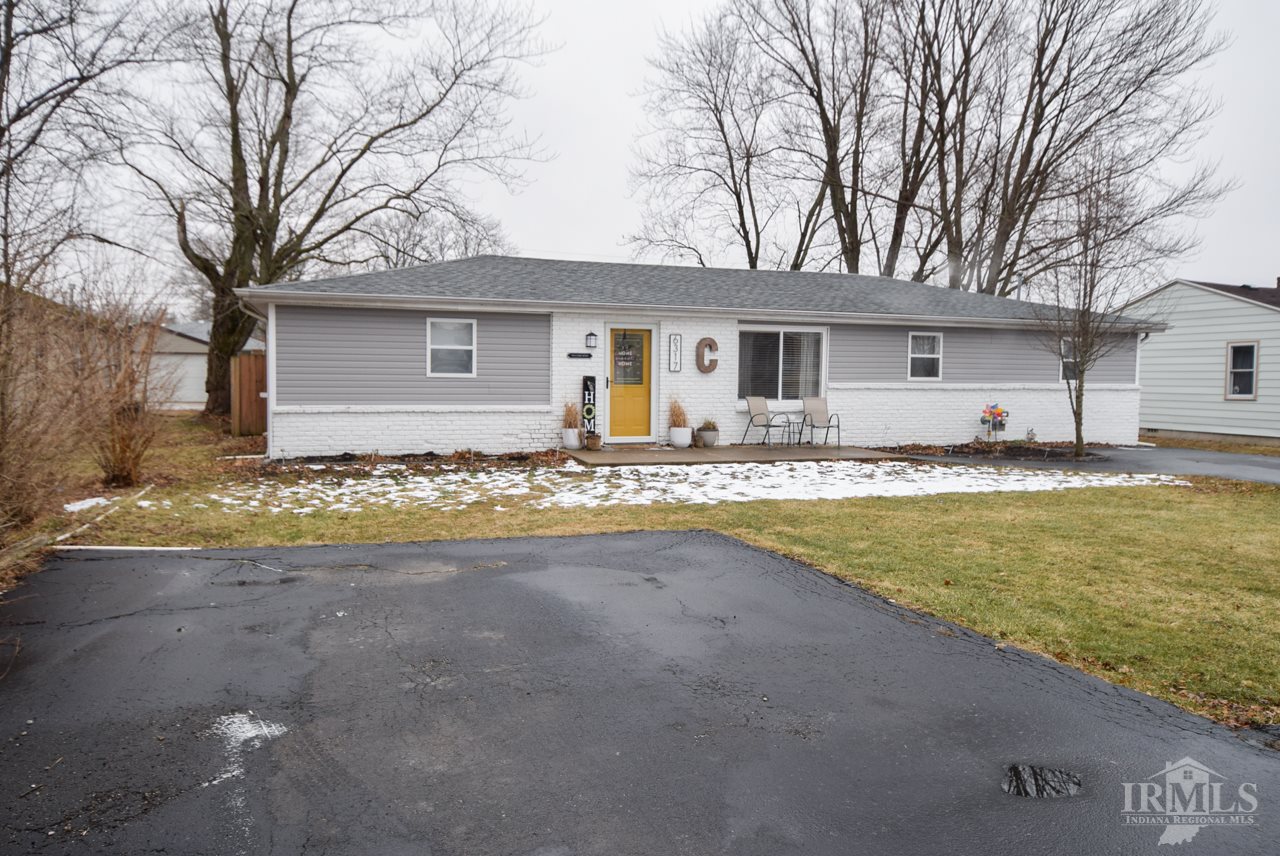 6317 West Taylor Road Muncie, IN 47304 - Photo 1 of 24 Gallery Image 1