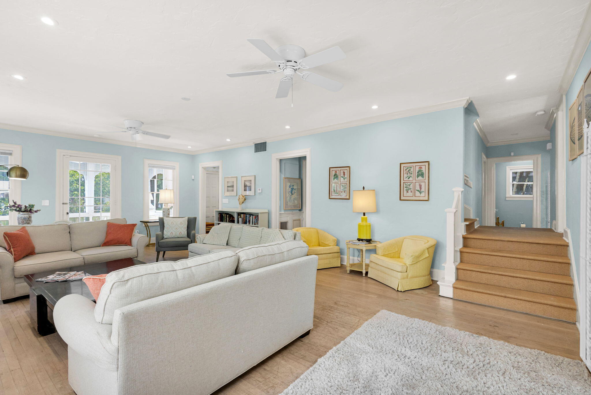 519 28th Street, Unit MAIN HOUSE West Palm Beach, FL 33407 - Photo 13 of 67 a living room with furniture and white walls