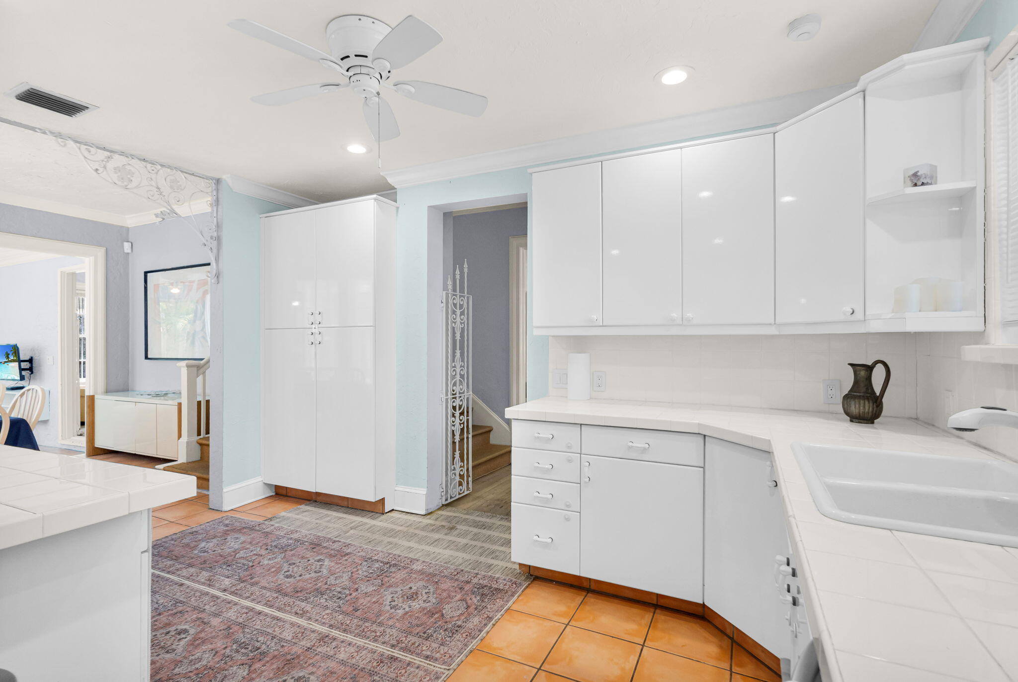 519 28th Street, Unit MAIN HOUSE West Palm Beach, FL 33407 - Photo 22 of 67 Kitchen