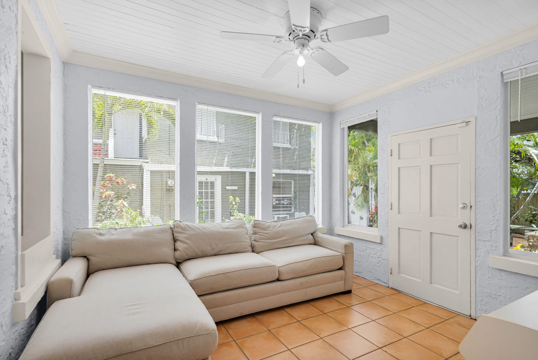 519 28th Street, Unit MAIN HOUSE West Palm Beach, FL 33407 - Photo 32 of 67 a living room with furniture and a large window