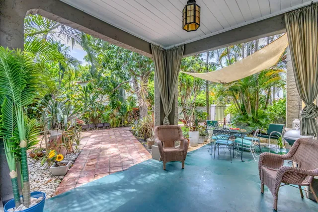 $4,350 | 519 28th Street, Unit MAIN HOUSE, West Palm Beach, FL 33407