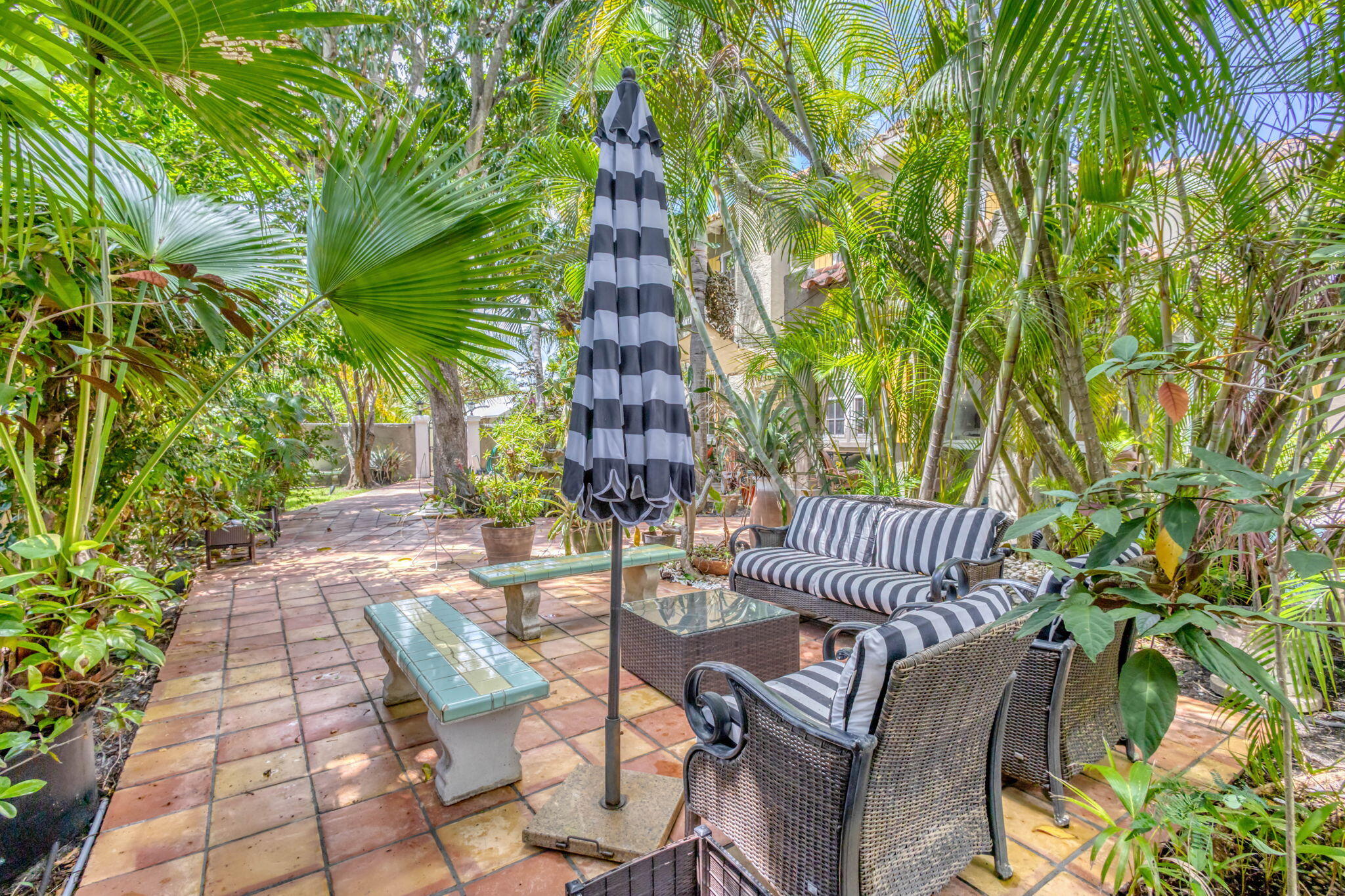 519 28th Street, Unit MAIN HOUSE West Palm Beach, FL 33407 - Photo 61 of 67 Back Yard