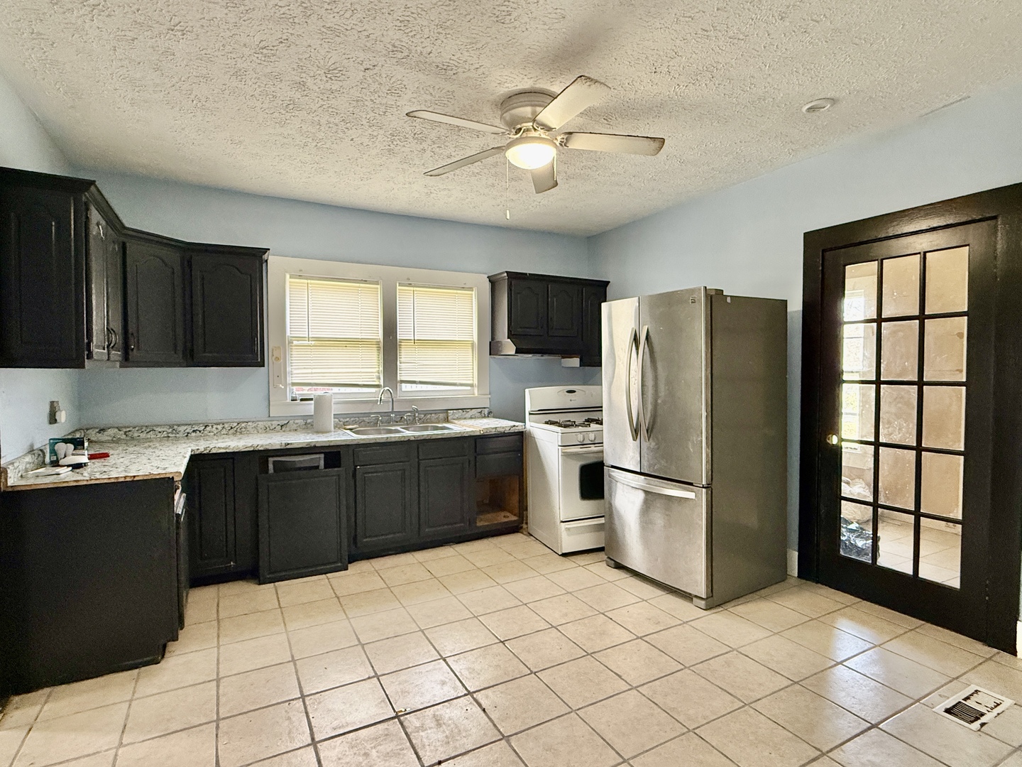 203 West 12th Street Metropolis, IL 62960 - Photo 5 of 26