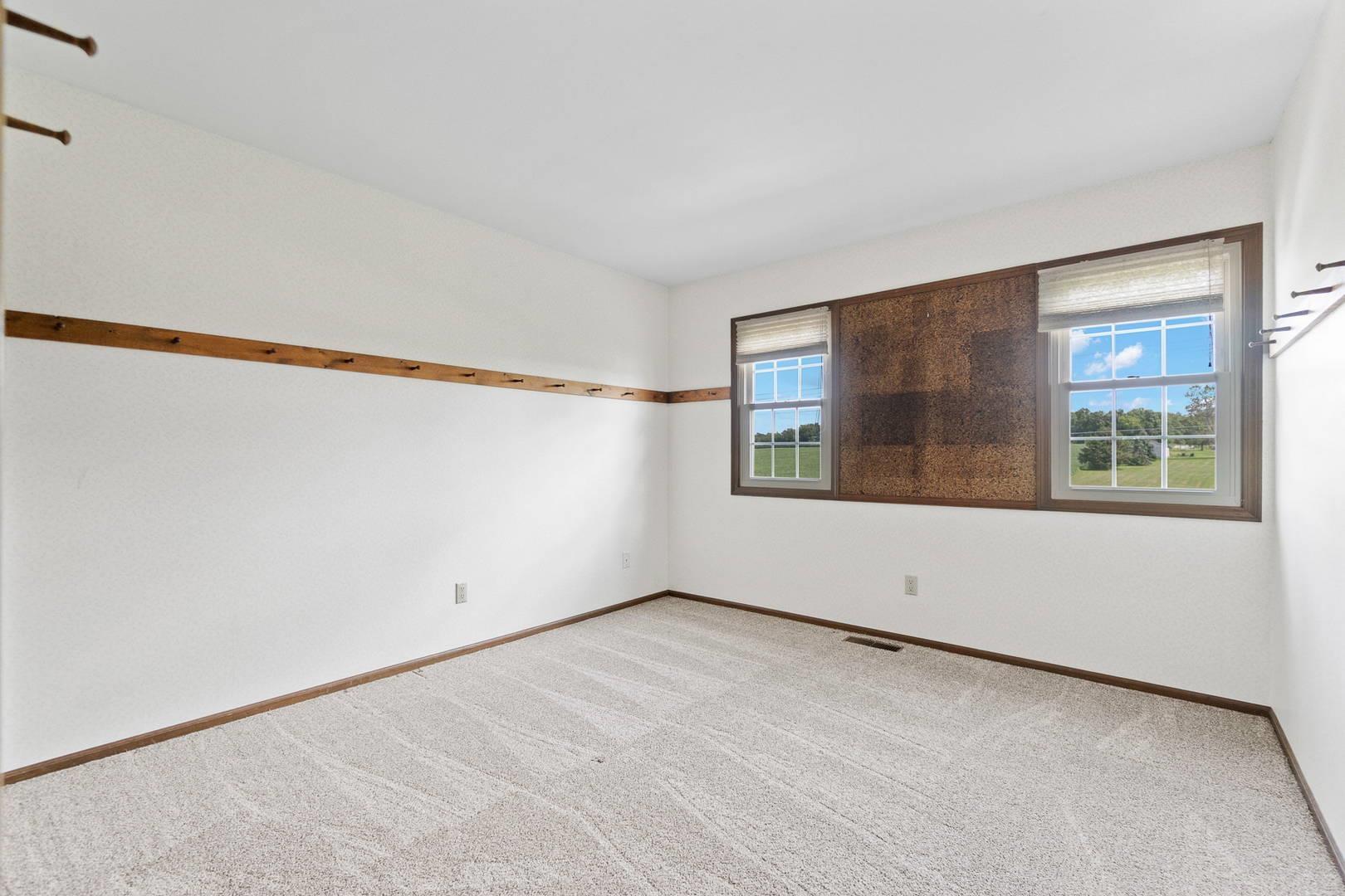 10102 Trentman Road Fort Wayne, IN 46816 - Photo 20 of 36