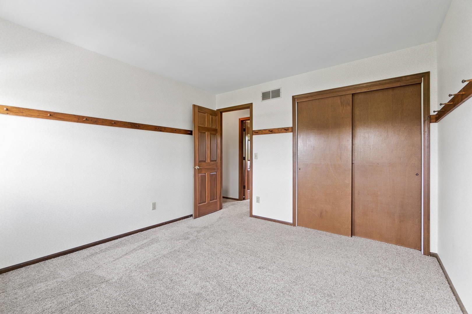 10102 Trentman Road Fort Wayne, IN 46816 - Photo 21 of 36