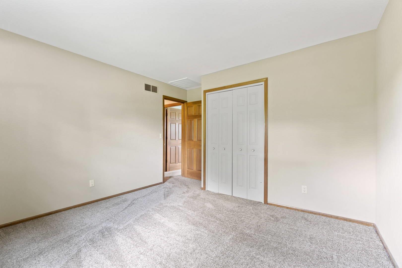 10102 Trentman Road Fort Wayne, IN 46816 - Photo 26 of 36
