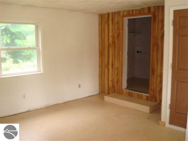 11606 Shippy Road Southwest Fife Lake, MI 49633 - Photo 7 of 25 1728682-6.JPG