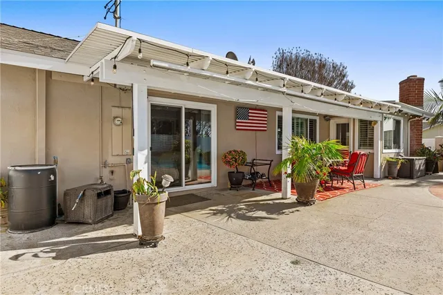 $999,900 | 15854 Shadywood Court, La Mirada, CA 90638