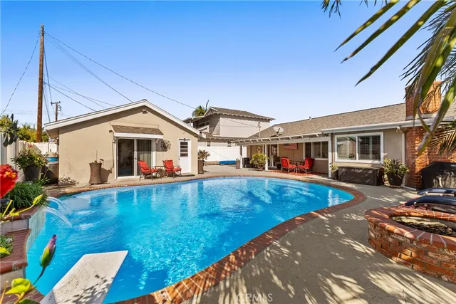 $999,900 | 15854 Shadywood Court, La Mirada, CA 90638