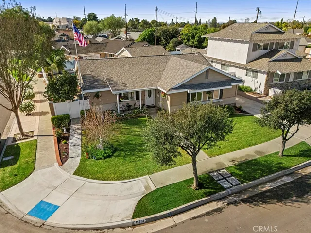 $999,900 | 15854 Shadywood Court, La Mirada, CA 90638