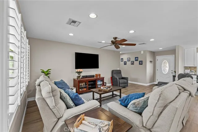 $999,900 | 15854 Shadywood Court, La Mirada, CA 90638