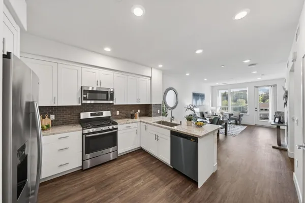 $599,000 | 5951 Sunstone Drive, Unit 411, San Jose, CA 95123