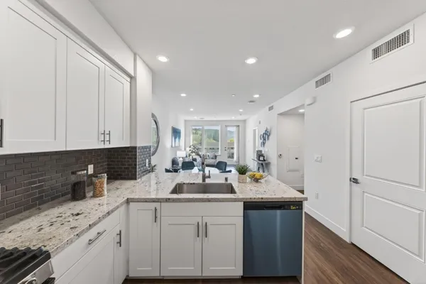 $599,000 | 5951 Sunstone Drive, Unit 411, San Jose, CA 95123