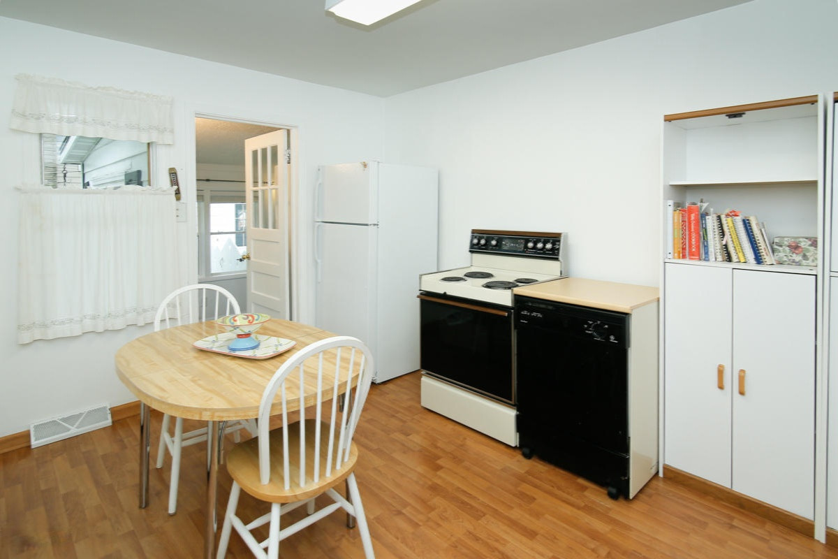 5338 East R Avenue Portage, MI 49002 - Photo 6 of 20 5338 E R Ave-108