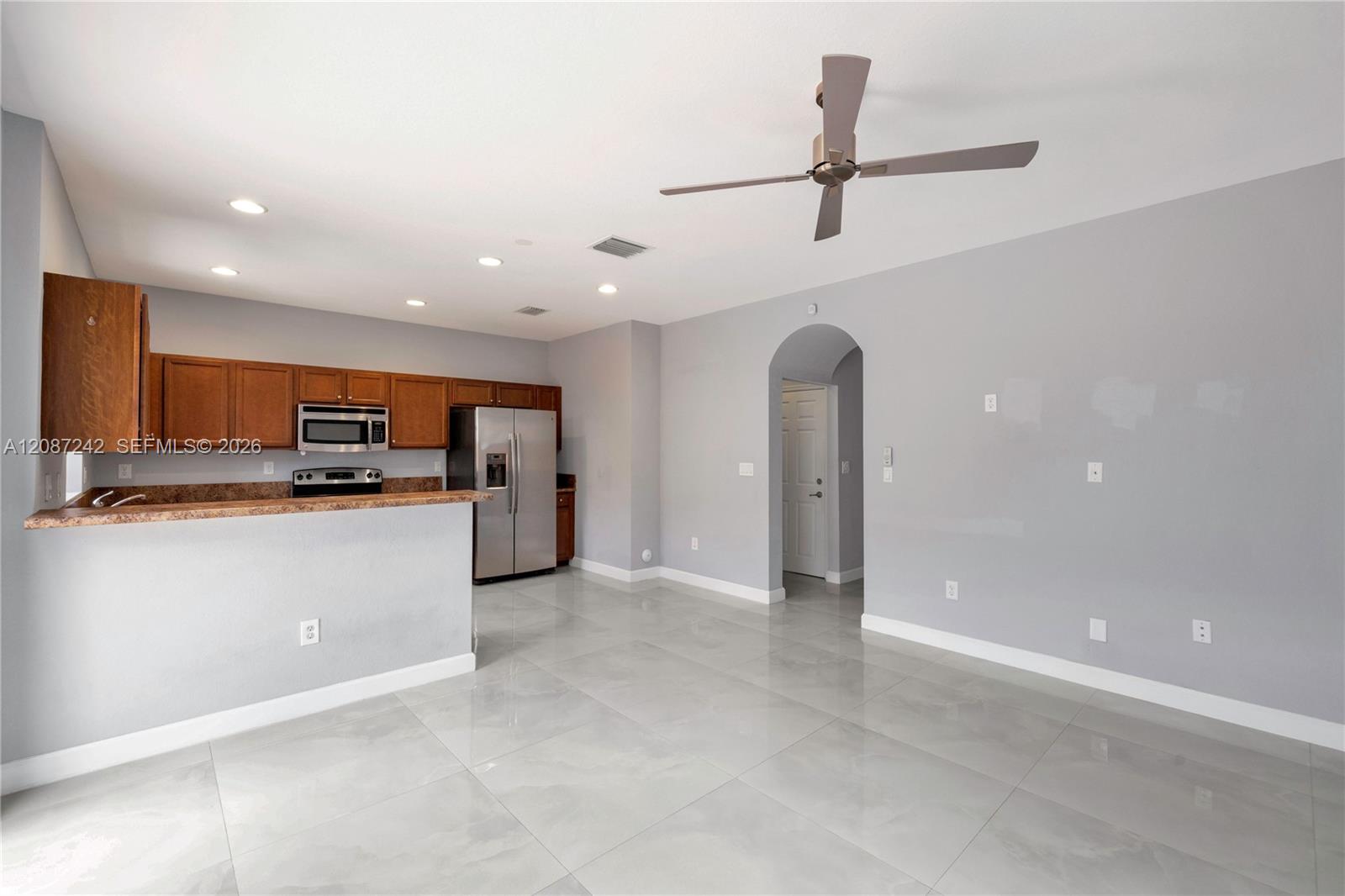 17531 Southwest 153rd Path Miami, FL 33187 - Photo 9 of 40 Gallery Image 9