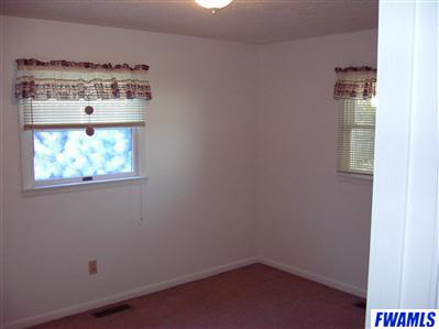 9137 St Joe Road Fort Wayne, IN 46835 - Photo 5 of 10