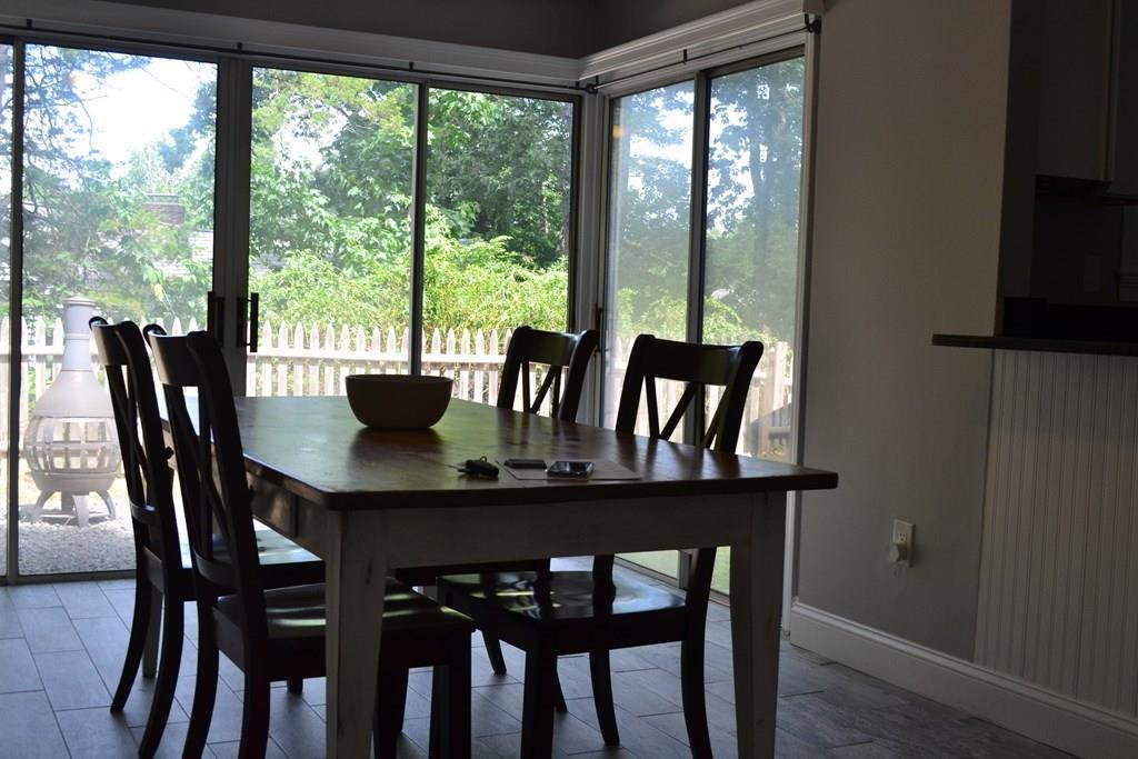 7 Rockwood Road Natick, MA 01760 - Photo 3 of 30 Gallery Image 3