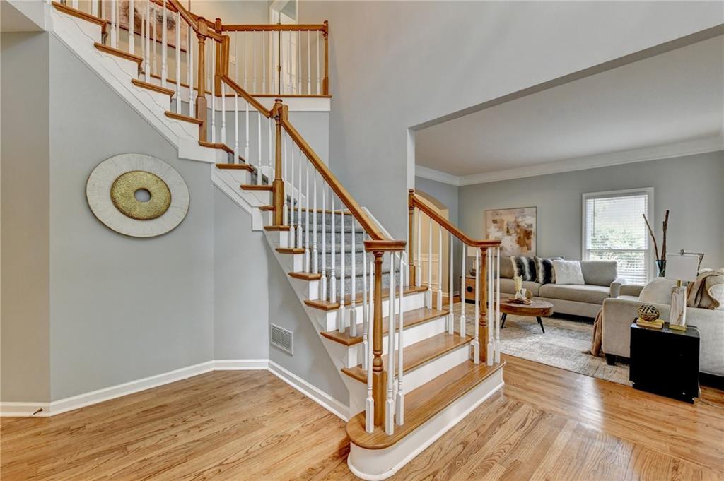 3545 Sentry View Trace Suwanee, GA 30024 - Photo 4 of 80