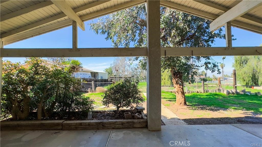 16201 Alta Cresta Avenue Riverside, CA 92508 - Photo 36 of 51